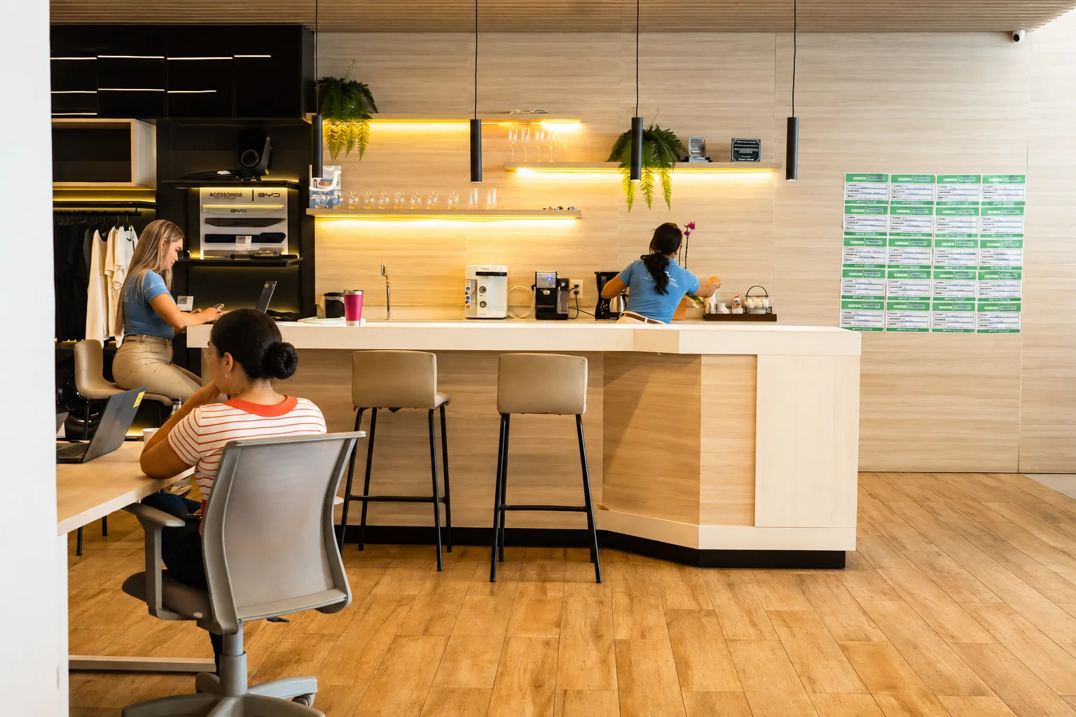 Ambientes Comerciais em MDF